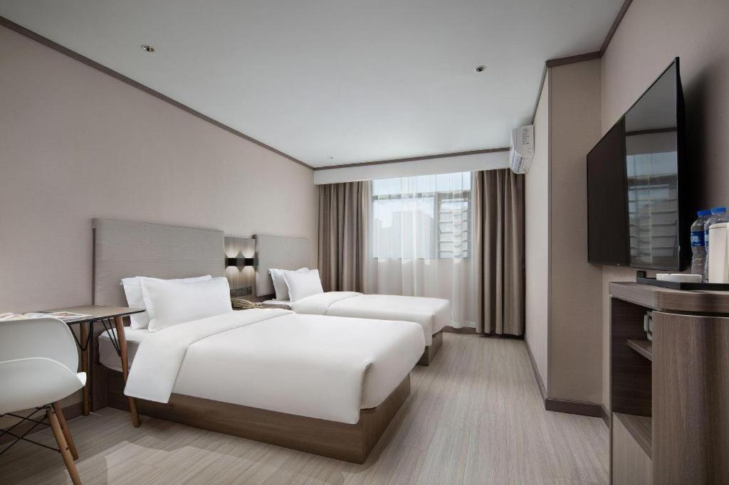 Hanting Express Changsha Middle Of Furong Road Xiangchun Road Exterior foto